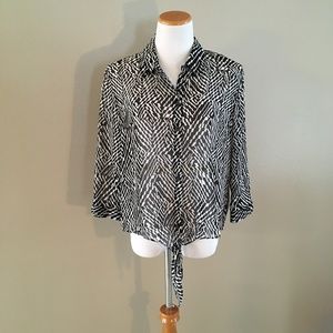 NWT Chico's Black/White Blouse